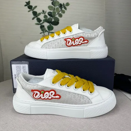 ディオール カジュアルシューズ