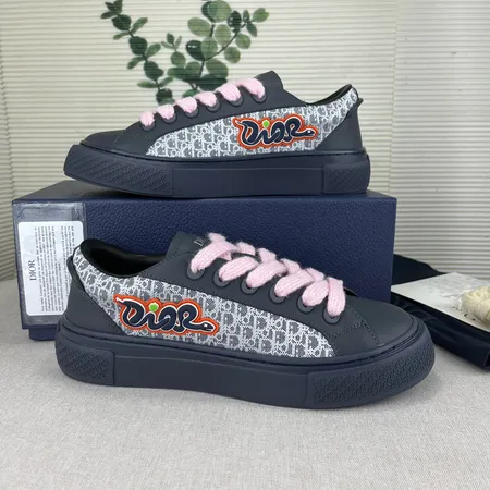 ディオール カジュアルシューズ