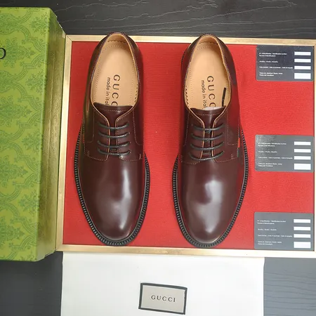 グッチ ビジネスシューズ