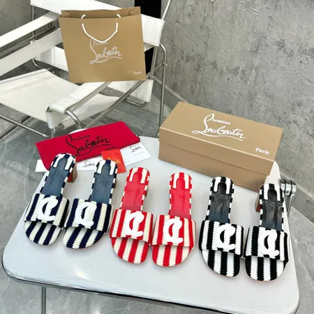 クリスチャン・ルブタン スリッパ