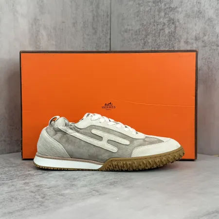 エルメス カジュアルシューズ