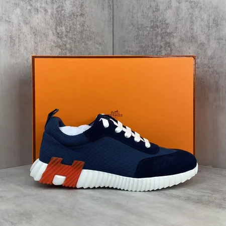 エルメス スニーカー