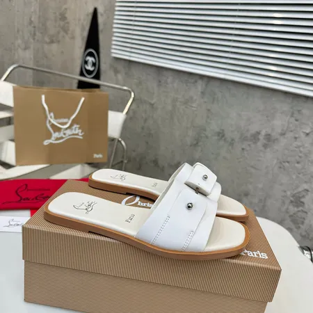 クリスチャン・ルブタン スリッパ