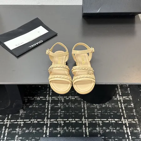 シャネル サンダル