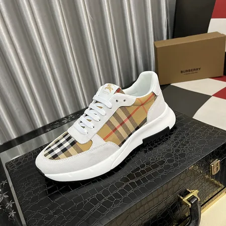 バーバリー ス スニーカー