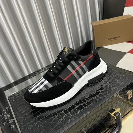 バーバリー ス スニーカー