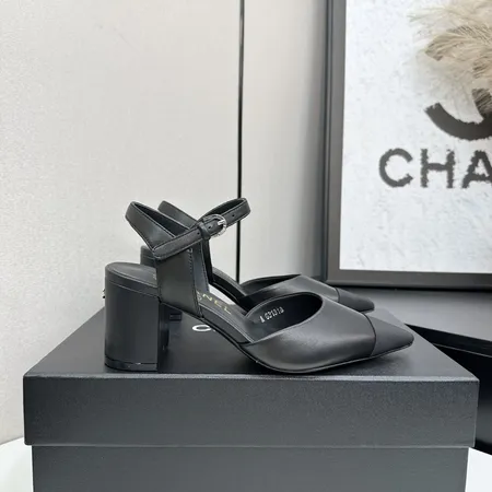 シャネル サンダル