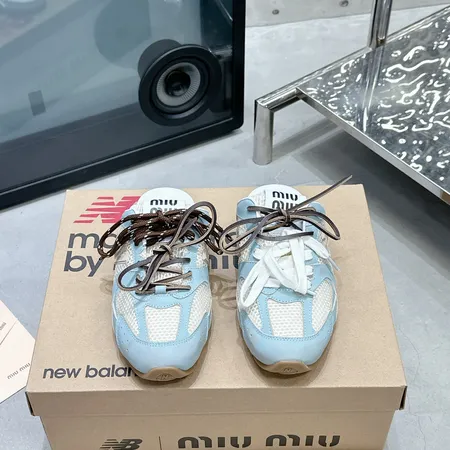 ミュウミュウ スリッパ