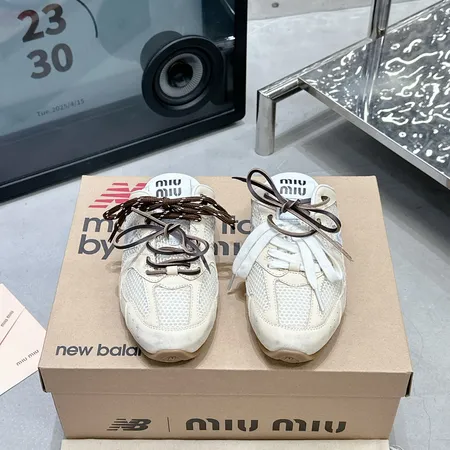 ミュウミュウ スリッパ