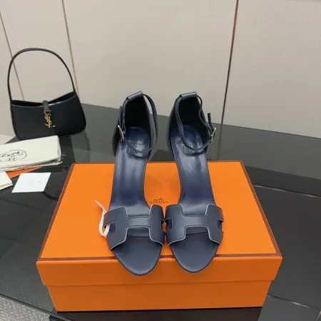 エルメス サンダル