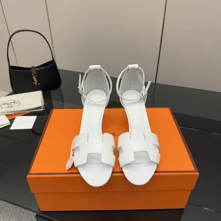 エルメス サンダル