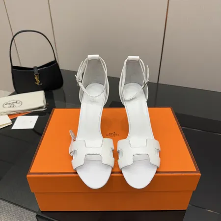 エルメス サンダル