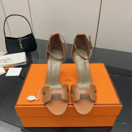 エルメス サンダル