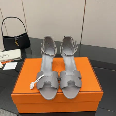 エルメス サンダル