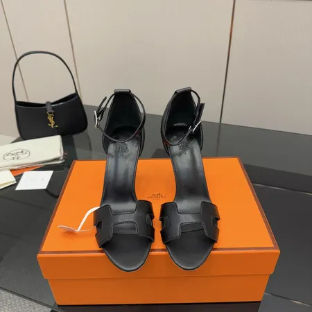 エルメス サンダル