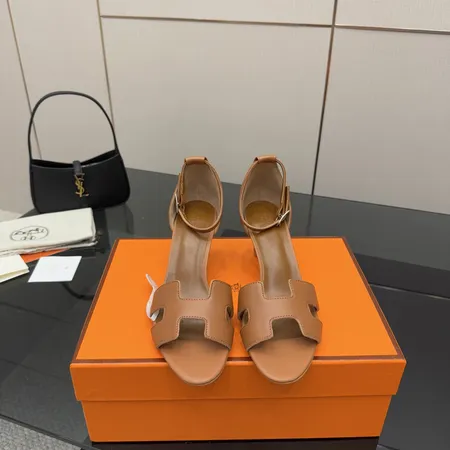 エルメス サンダル