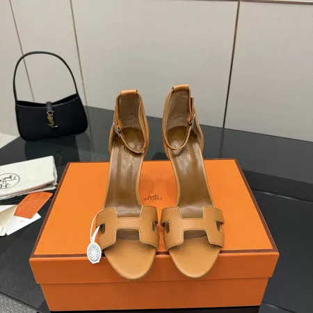 エルメス サンダル