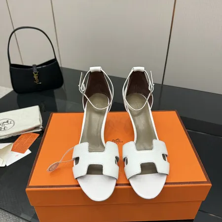 エルメス サンダル