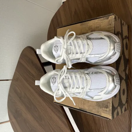 コーチ スニーカー