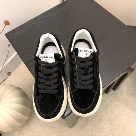 シャネル スニーカー