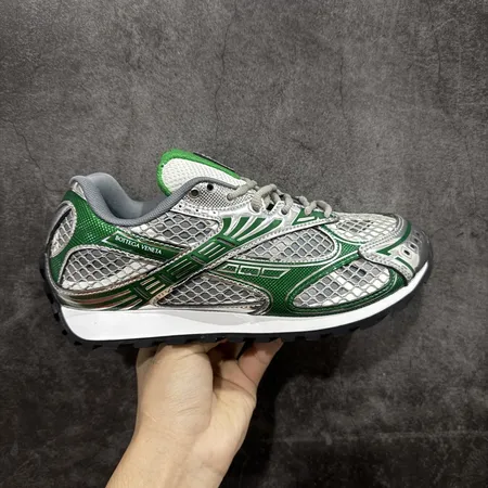 ボッテガ ヴェネタ スニーカー