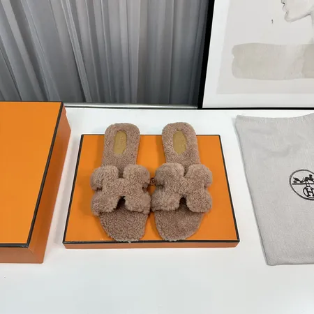 エルメス スリッパ