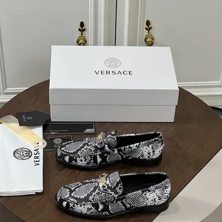 ヴェルサーチ ビジネスシューズ