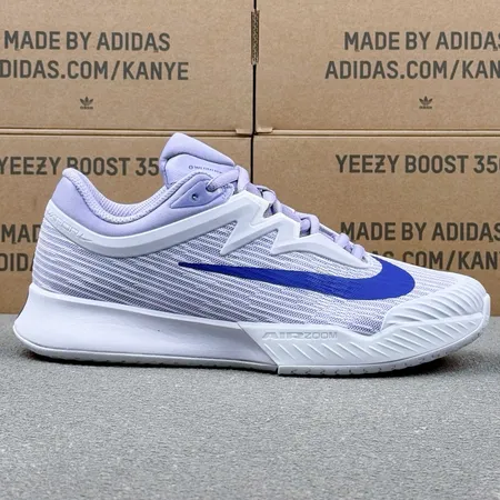 ナイキ スニーカー