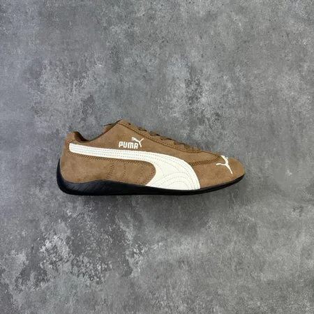 プーマ カジュアルシューズ