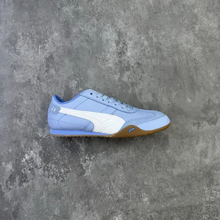 プーマ カジュアルシューズ