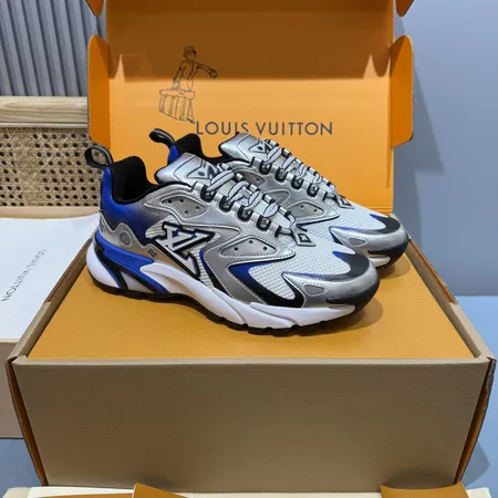 ルイヴィトン スニーカー