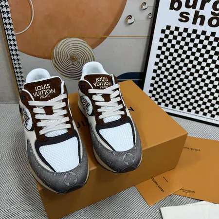 ルイヴィトン スニーカー