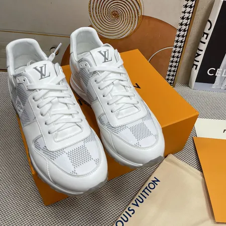 ルイヴィトン スニーカー