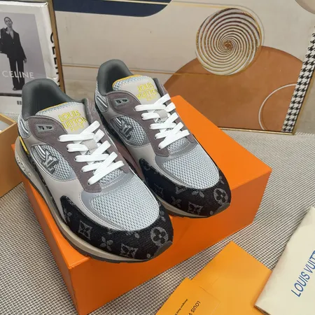 ルイヴィトン スニーカー