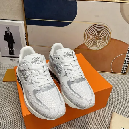 ルイヴィトン スニーカー