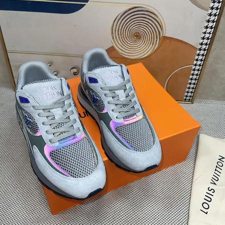 ルイヴィトン スニーカー