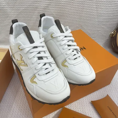 ルイヴィトン スニーカー