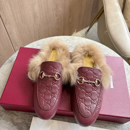 グッチ スリッパ