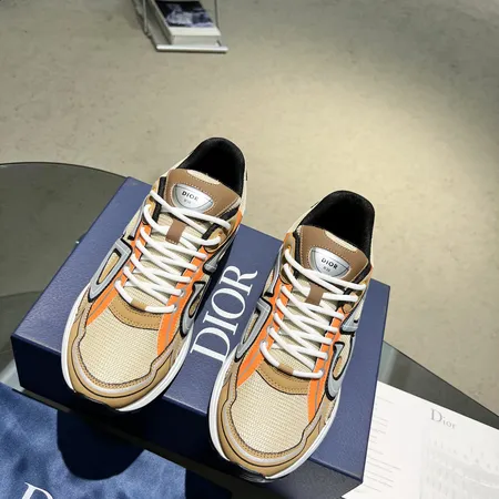 ディオール カジュアルシューズ