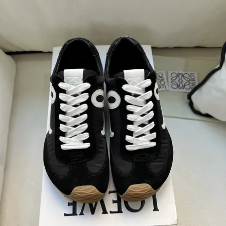 ロエベ カジュアルシューズ