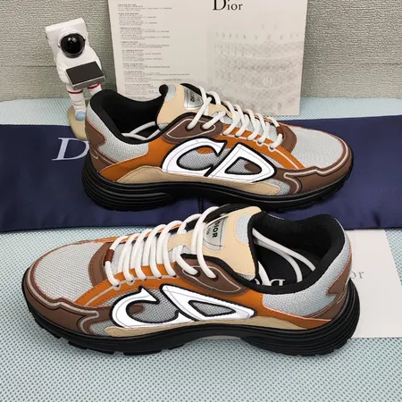 ディオール カジュアルシューズ