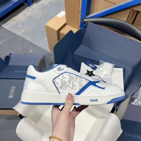 ディオール カジュアルシューズ