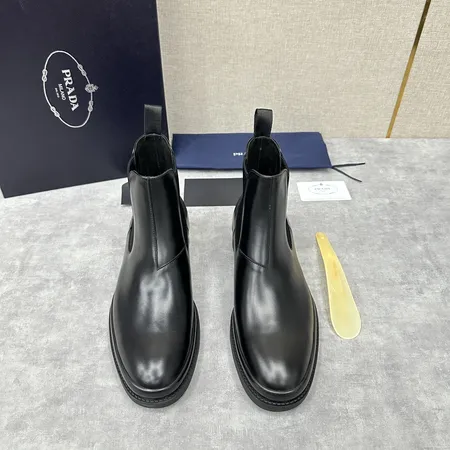 プラダ ビジネスシューズ