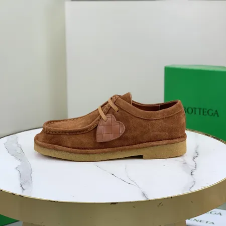 ボッテガ ヴェネタ ビジネスシューズ