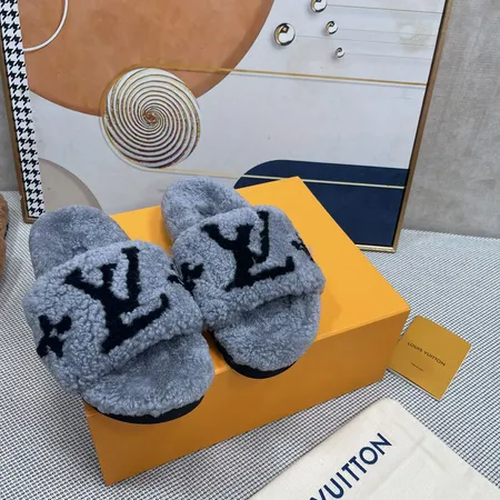 ルイヴィトン スリッパ