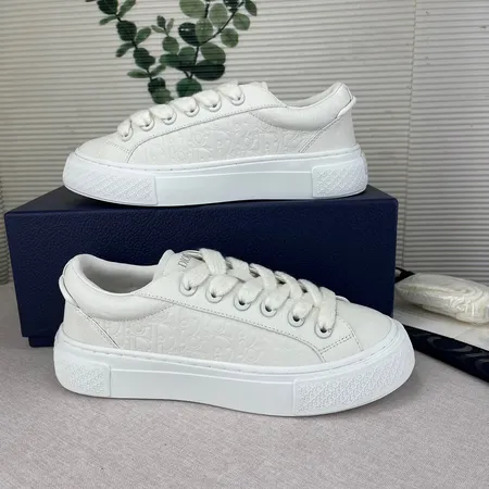 ディオール カジュアルシューズ