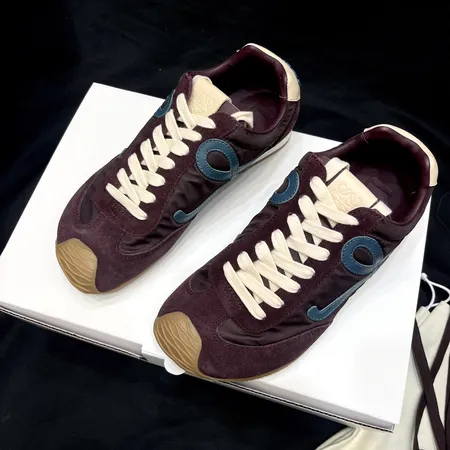 ロエベ カジュアルシューズ