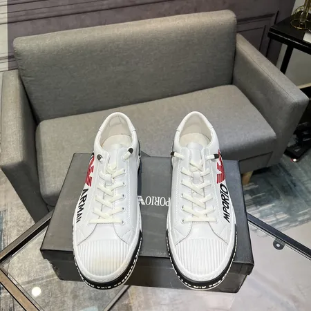 アルマーニ カジュアルシューズ