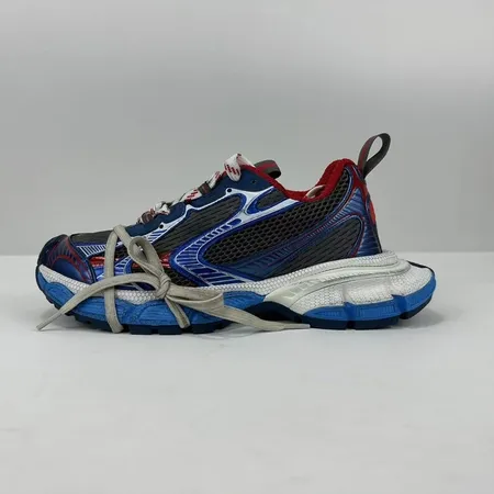 バレンシアガ スニーカー