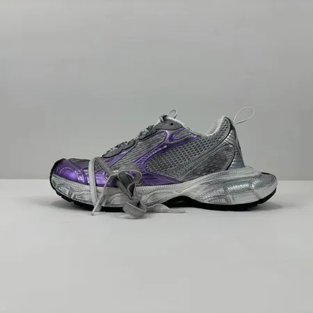 バレンシアガ スニーカー